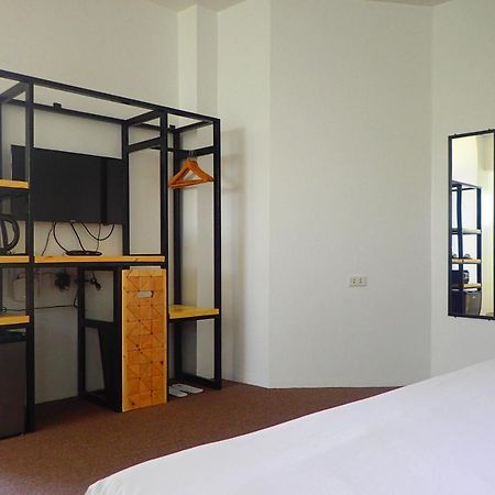 Aozora Seaside Mactan Otel Lapu-Lapu City Dış mekan fotoğraf