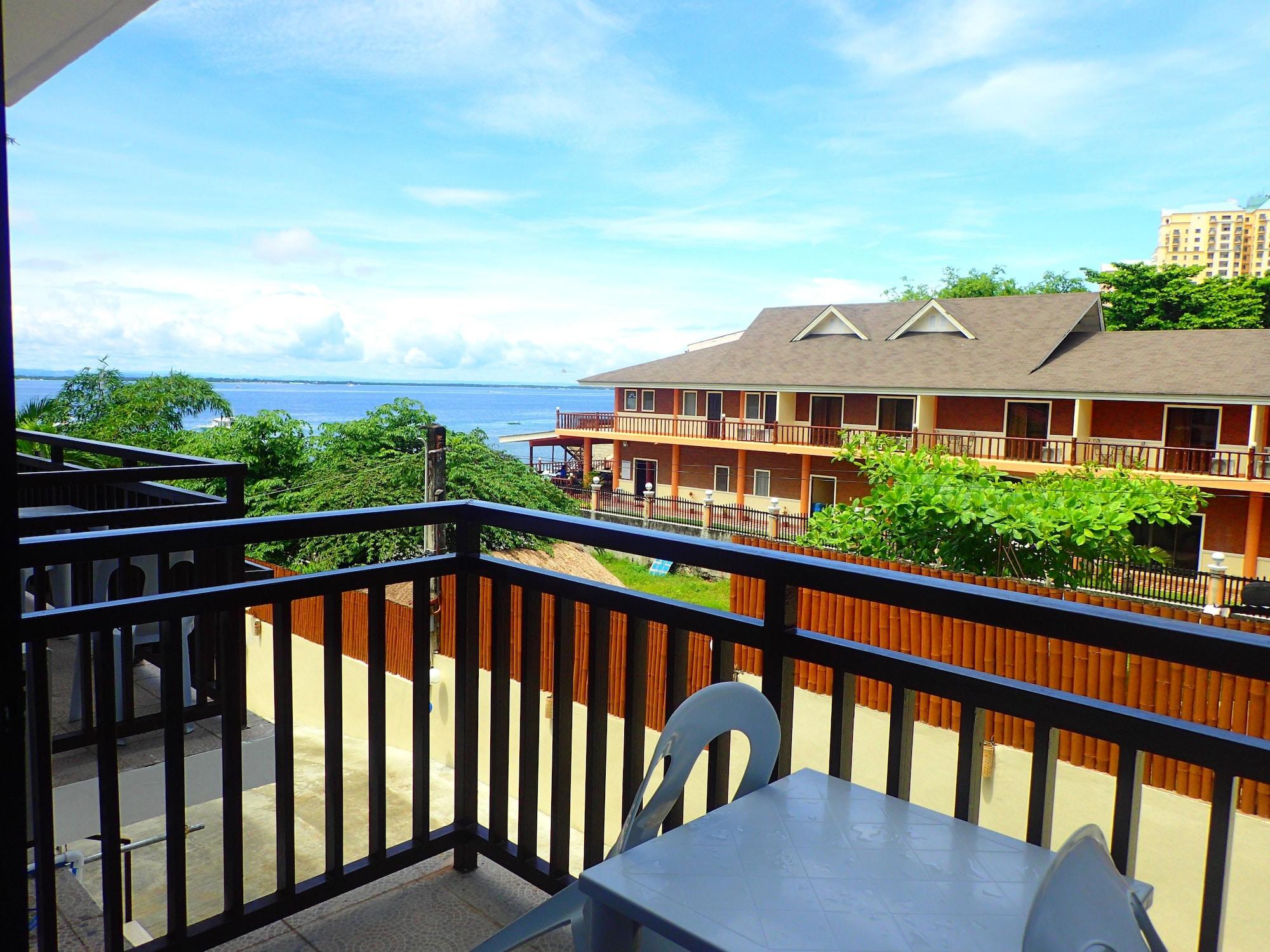 Aozora Seaside Mactan Otel Lapu-Lapu City Dış mekan fotoğraf