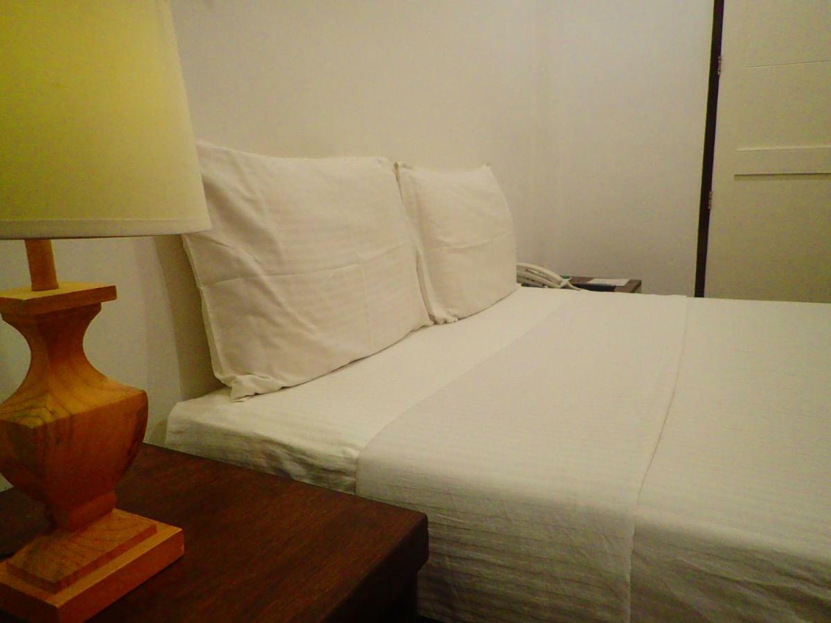 Aozora Seaside Mactan Otel Lapu-Lapu City Dış mekan fotoğraf