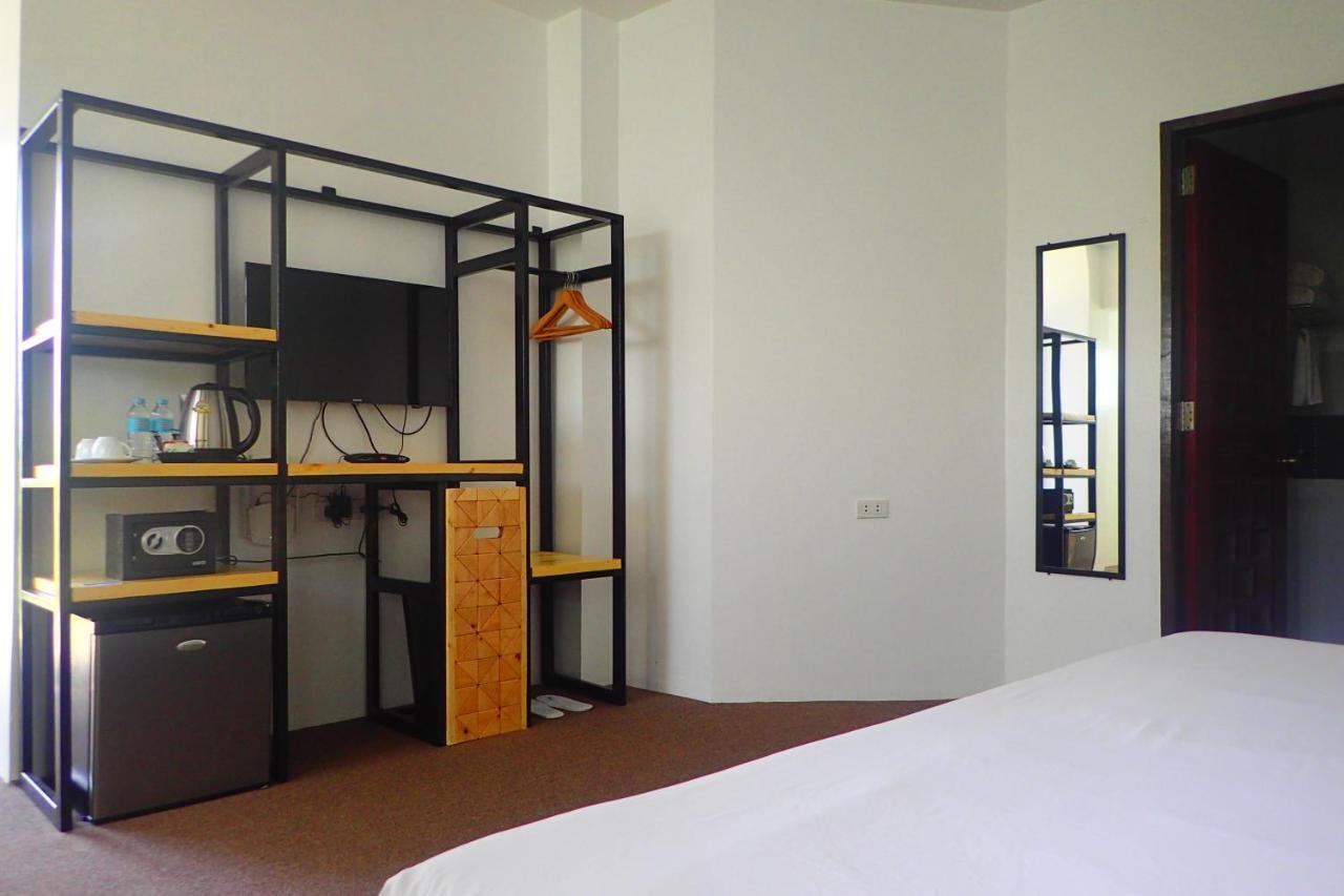 Aozora Seaside Mactan Otel Lapu-Lapu City Dış mekan fotoğraf
